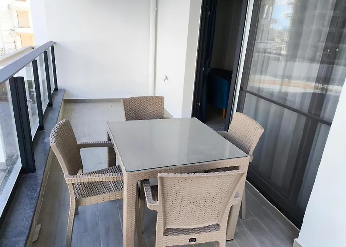 Caesar Blue & D10 Gastria