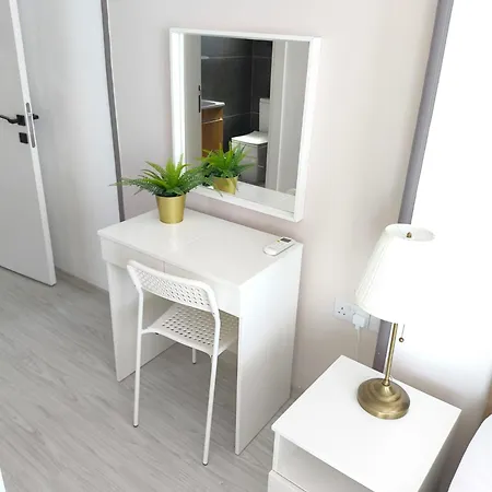 Caesar Blue & I-66 Apartment Gastria
